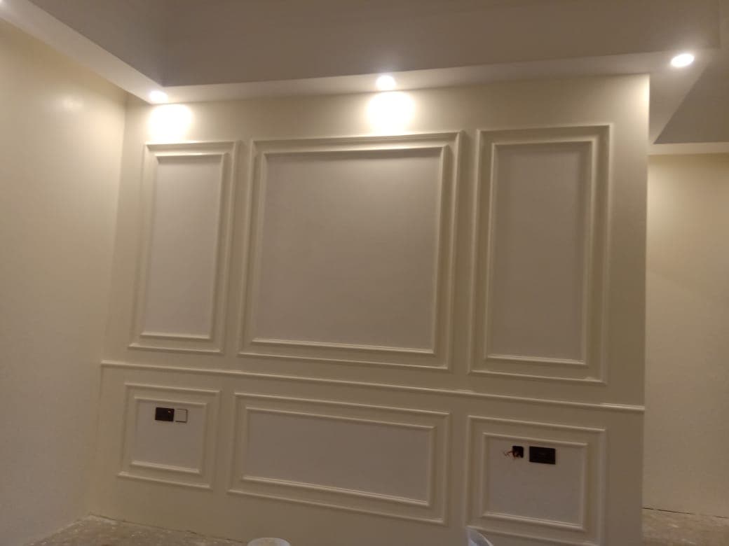 Wainscoting Installation